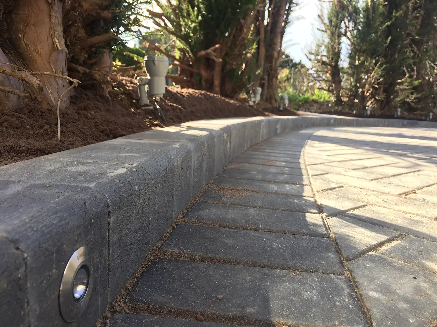 Landscape and terrace project photograph 3